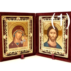 Складень оксамит, риза 21х 25см (виймається) в розкритому стані 42х25 см.