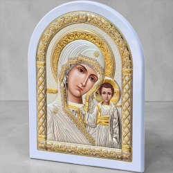 Икона Богородицы основа дерево риза позолота, посеребрение 21х27,5 см.