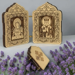 Богородица Семистрельная и Св. Николай складень дерево 4,5х6 см.