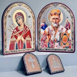Складень дерев'янний  арка 9х11см. Семестрільна і Святий Миколай
