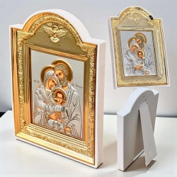 Свята сім