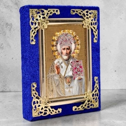 Святой Николай икона в бархате с камнями и уголками 12х10 см.
