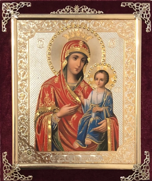 Икона в ассортименте с частицей ладана, бархат с украшениями.