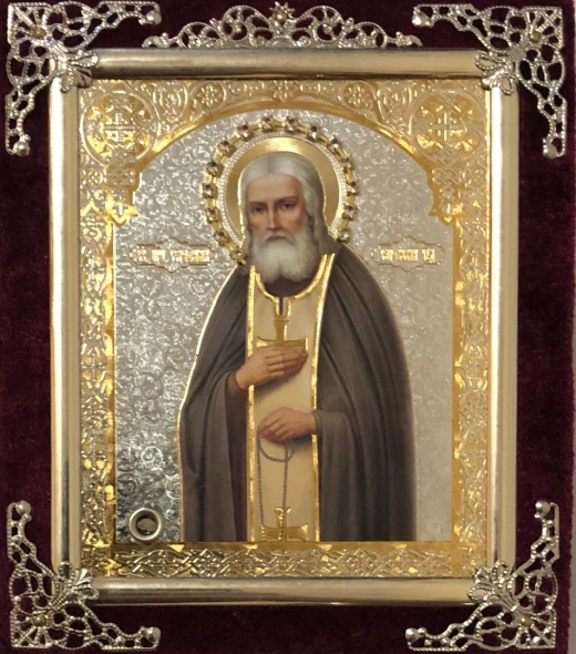 Икона в ассортименте с частицей ладана, бархат с украшениями.