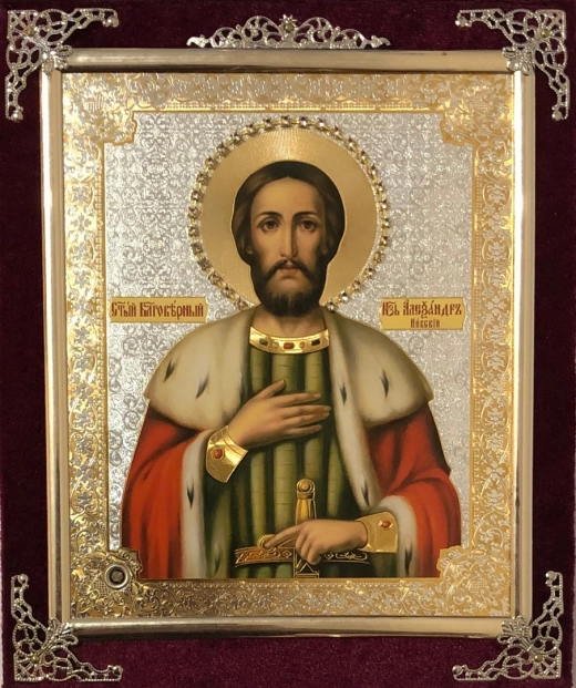 Икона в ассортименте с частицей ладана, бархат с украшениями.