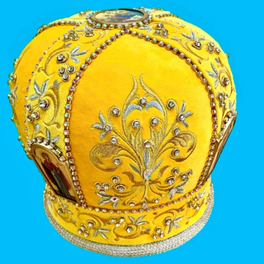 Митра вышитая бархат камни 58р. желтая.