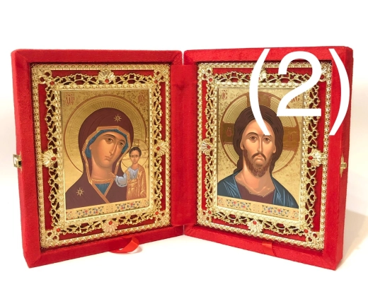 Складень оксамит, риза 21х 25см (виймається) в розкритому стані 42х25 см.