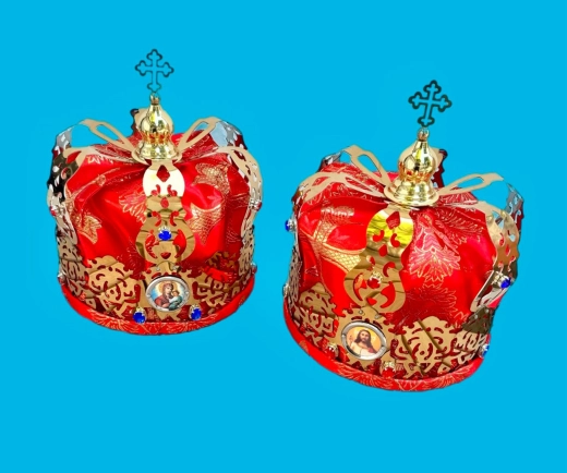 Вінці для вінчання латунь, лак  2 шт. червона парча.