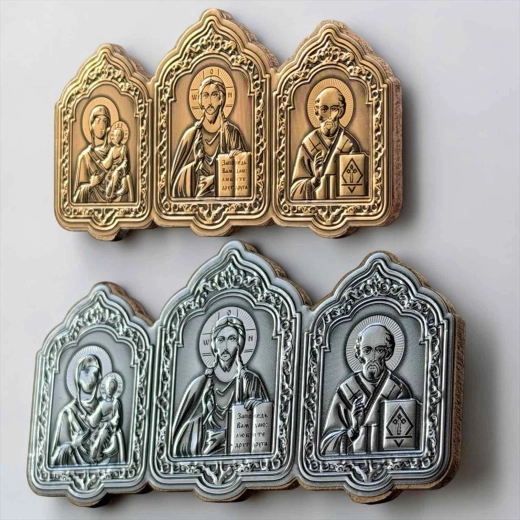 Ікона - трійник в авто 45х85 см. 3D тиснення основа дерево