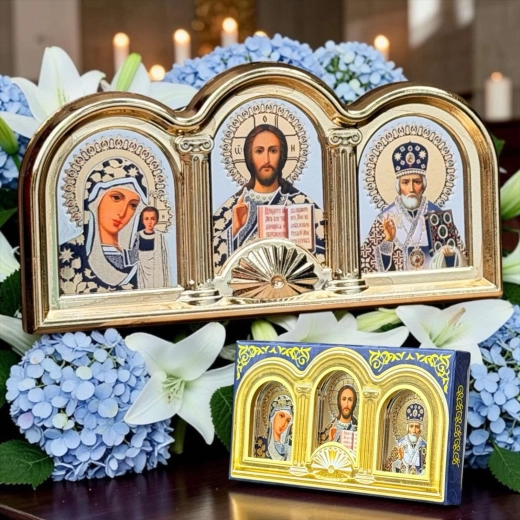 Ікона триптих на підставці пластик (11х6см) ВР